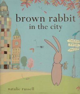 Brown rabbit in the city / Iepurasul maro la oras